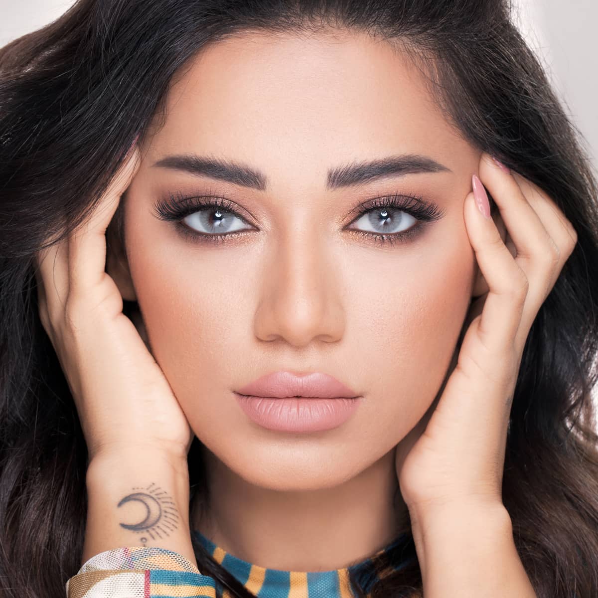 Luminous Crystal - 2 Per Pack (Pair)